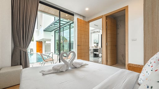 V190 The Sunshine Спальня 3