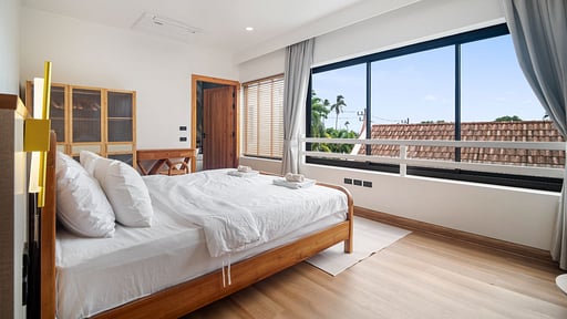 V191 Project X Villa Bedroom 2