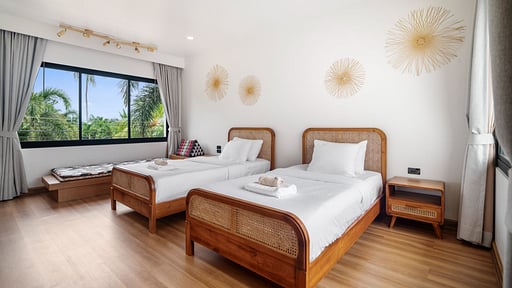 V191 Project X Villa Bedroom 4