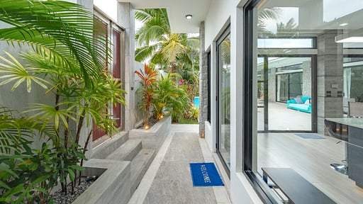 V204 Floremma Others