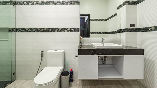 V204 Floremma Bedroom 1