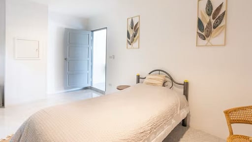 V30 Sirinary Villa Bedroom 4