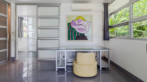 V82 Papaya Villa Bedroom 2