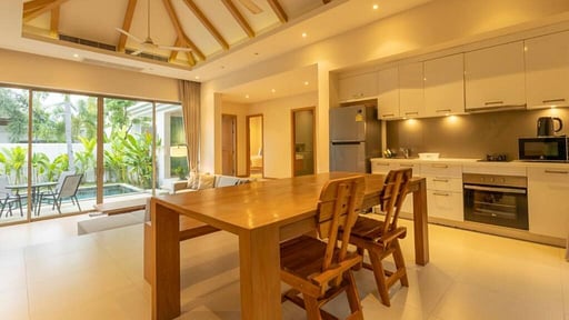 V91 Trichada Villa Salle à manger