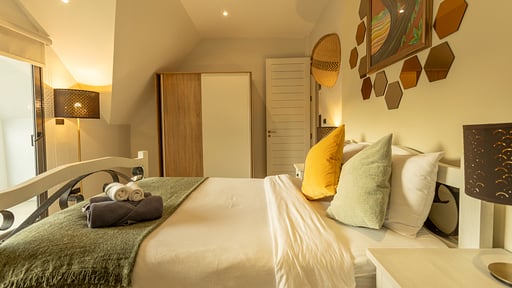 V98 Matt Rawai Villa Bedroom 2