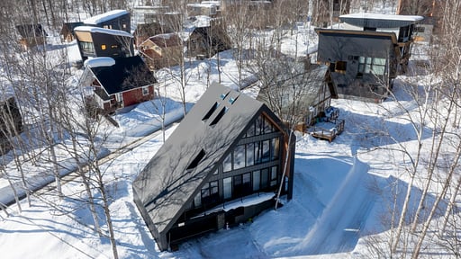 Vader House Surroundings