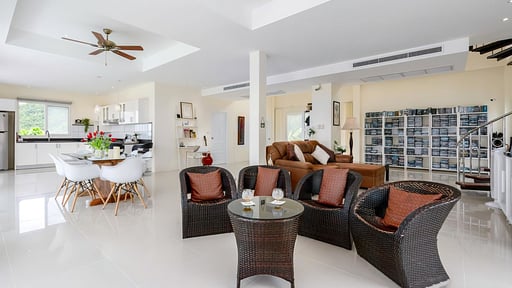 Villa 3 Coconuts Living room