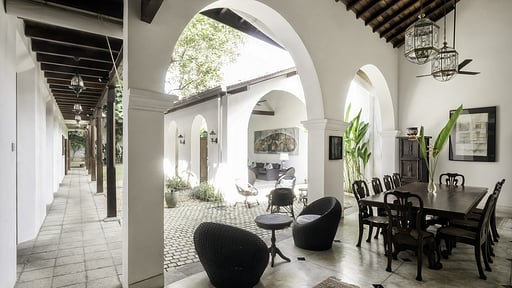 48 Lighthouse Street Обеденная зона