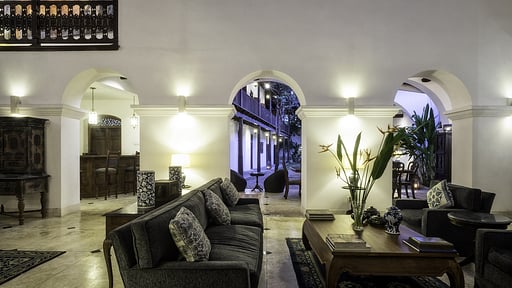 48 Lighthouse Street Гостиная