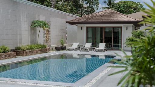 Villa 5 Swimming pool