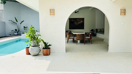 Villa K1 Dining area