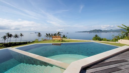 Villa Aamisha Swimming pool