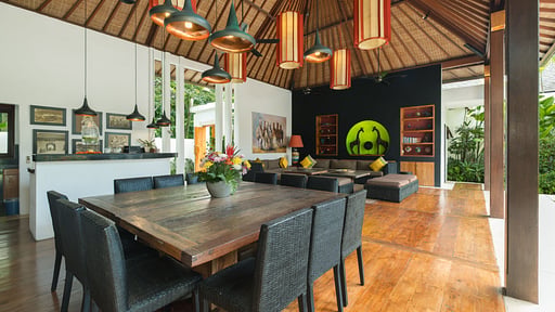 Villa Abagram Dining area 2