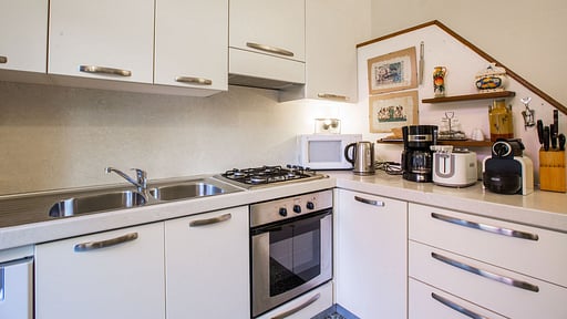 Villa Acacia Florence Kitchen