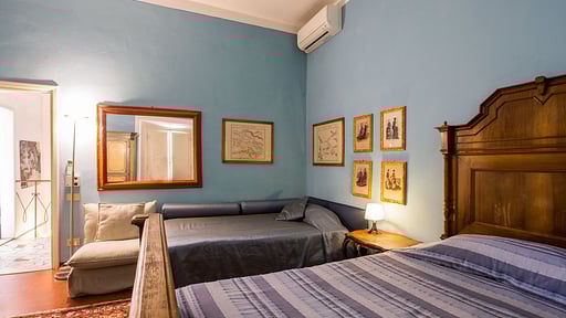 Villa Acacia Florence Bedroom 1