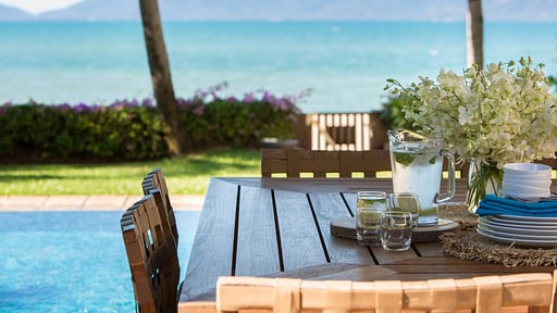 Villa Acacia Dining area