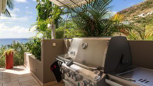 Villa Acamar BBQ equipment