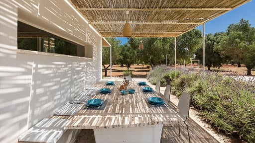 Villa Acquadolce Dining area