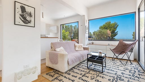 Villa Acqualuce Salon