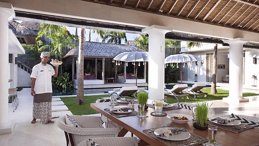 Villa Adasa Dining area