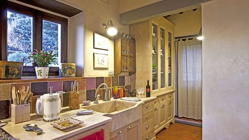 Villa Adelfa Kitchen