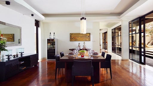 Villa Adenium Dining area
