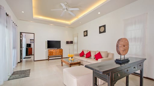 Villa Adonara Living room