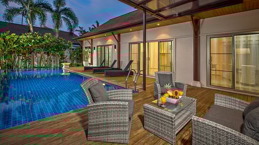 Villa Adonara Terrace/Veranda