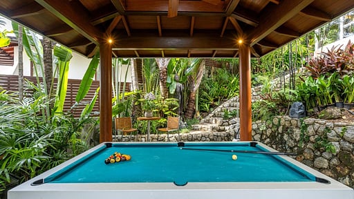 Villa Aera Billiard
