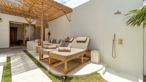 Villa Aestetika Others