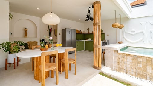 Villa Aestetika Dining area
