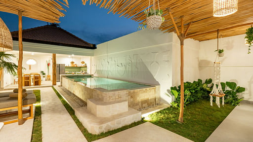 Villa Aestetika Swimming pool