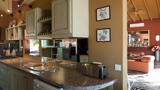 Villa African Queen Kitchen