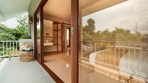 Villa Agra & Amurti Andere
