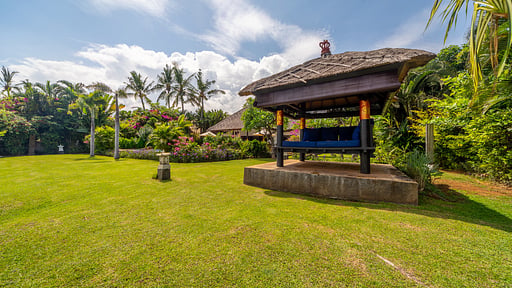 Villa Agus Mas Gazebo