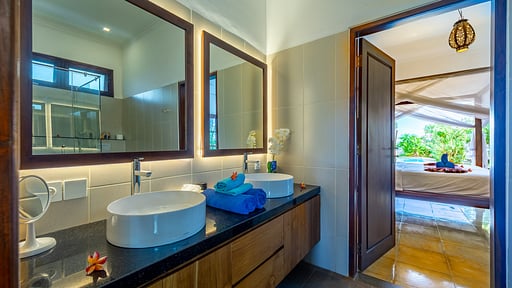 Villa Agus Mas Bedroom 1