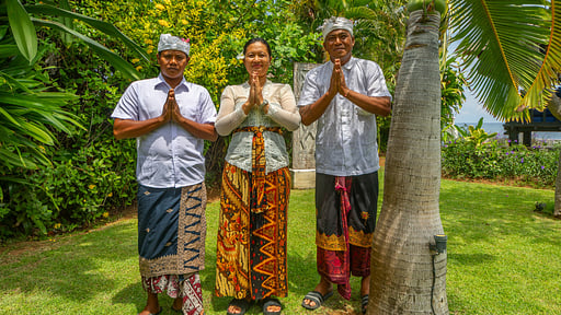 Villa Agus Mas Villa staff