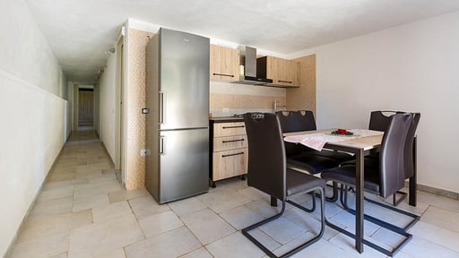 Villa Ajeni Eethoek 2