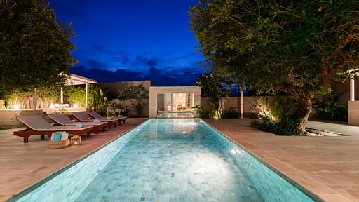 Villa Akasha Бассейн