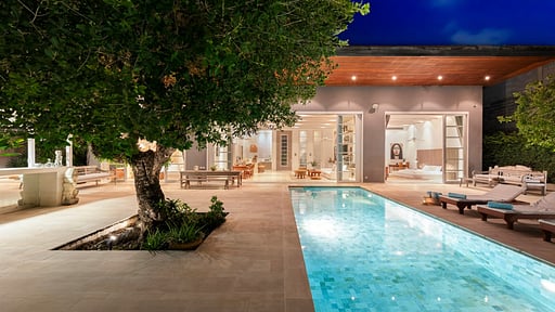 Villa Akasha Бассейн