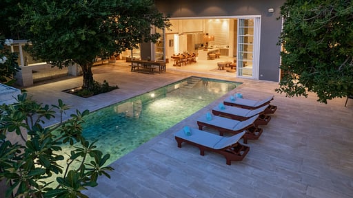 Villa Akasha Бассейн