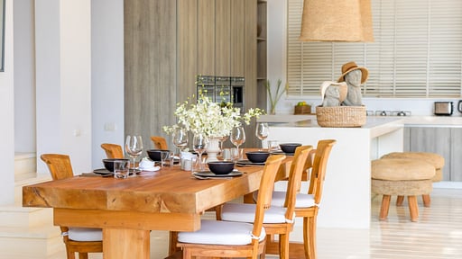 Villa Akasha Обеденная зона