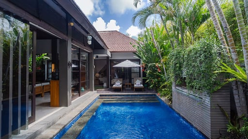 Villa Akhira One Schwimmbad