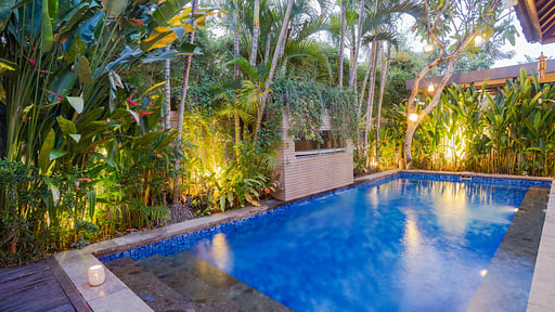 Villa Akhira One Schwimmbad