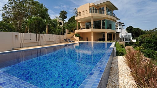 Villa Akira Swimming pool