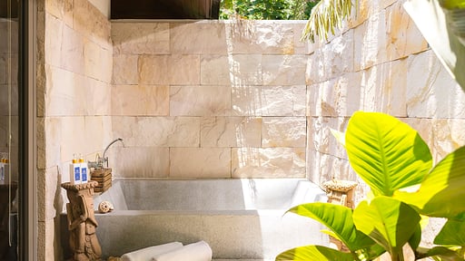 Villa Akuvara Bedroom 1