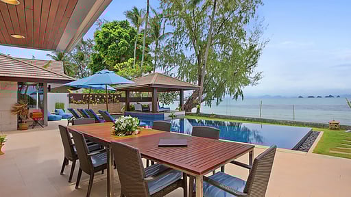 Villa Akuvara Dining area
