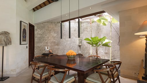 Villa Alabali Dining area