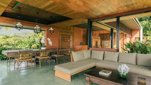 Villa Alam Mountain Living room