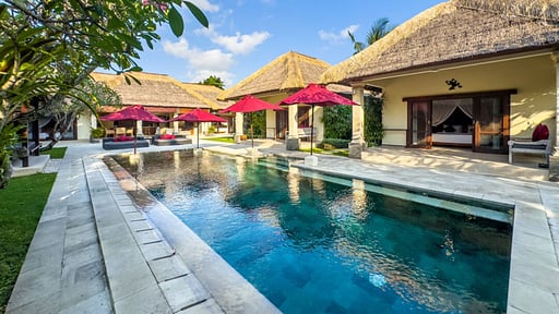 Villa Alam Swimming pool